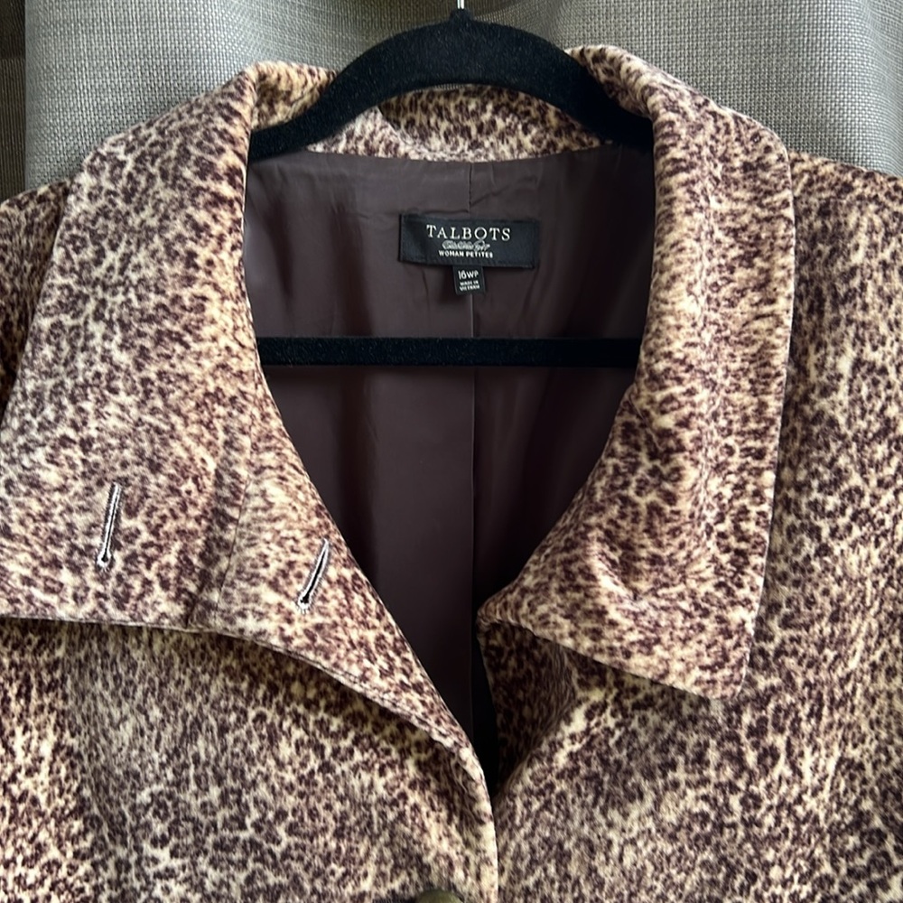 Talbots Button Down Leopard Print Chunky Gold But… - image 4